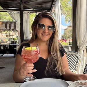 Meet your Posher, Monicalyn